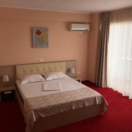 Romantic 3* Mamaja