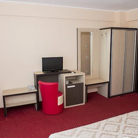 Отель Romantic 3*