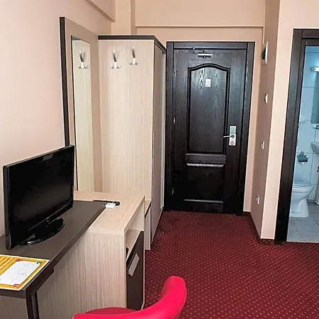 Romantic Hotel